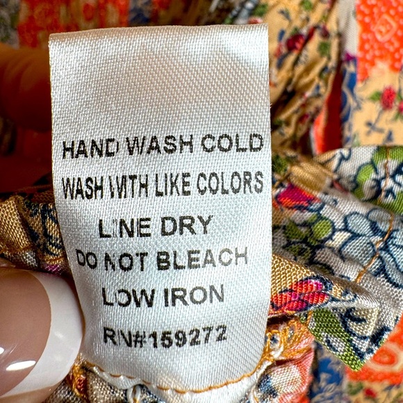 Gigio / Patchwork Print Floral Top / Boho Patchwork Ruching throughout Sz Small - Picture 12 of 12